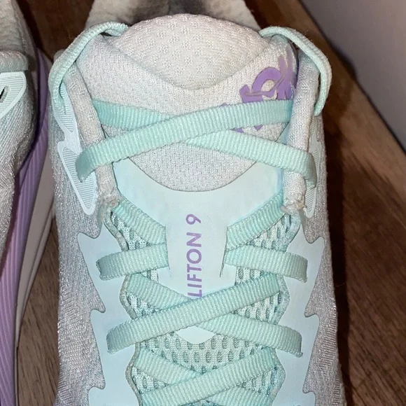 Hoka One One Clifton 9 Athletic Shoes Green Sunlit Ocean/Lilac Mist Size 10.5B - Picture 10 of 16